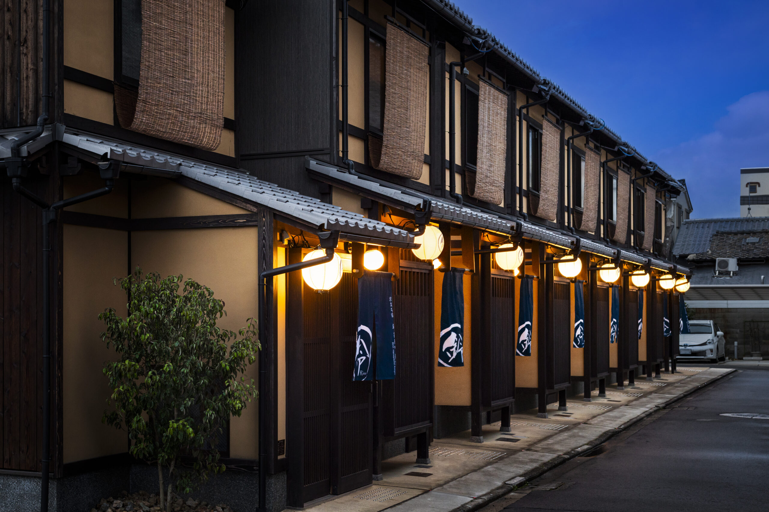 鈴 花屋町 朝霧　