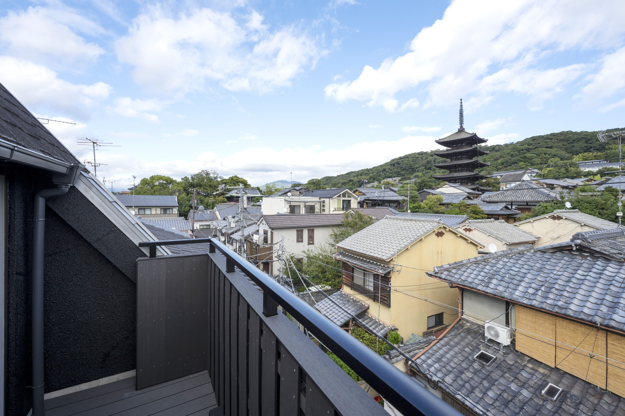 「鈴 夢見坂夢子」のサムネイル画像